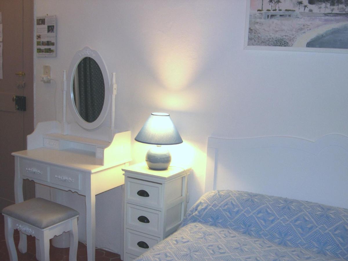Domaine Du Parais B&B ソスペル エクステリア 写真